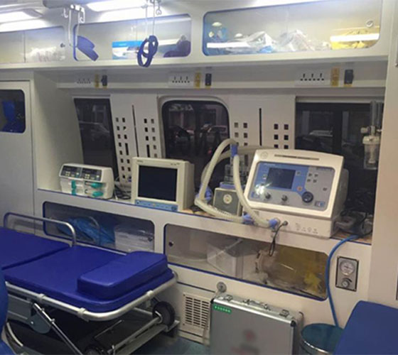 四平车辆内部展示