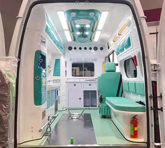 四平车辆内部展示